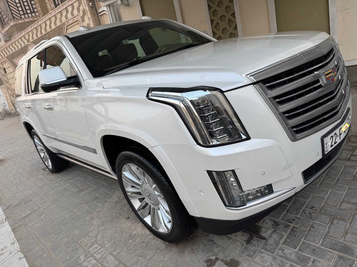 كاديلاك سكاليد ٢٠١٨ بلاتينيوم ١/١ مكفوله كفاله عامه من شرط الفحص  شخوط بدون رصعات بدون بارد بدون فتح بدون صبغ كفاله عامه حتى الدعاميات سياره جديده حيل ماشيه ١٠٠ الف كيلو متر مكينه وكير ع وضع الشركه السياره فووول الفول وجديده وجاهزه بدون اي نقص رقم اربيل الدولي هزه جديده سنويه مجدده 
السعر ٤٢٥ مكان السياره بصره
للاستفسار ***********
