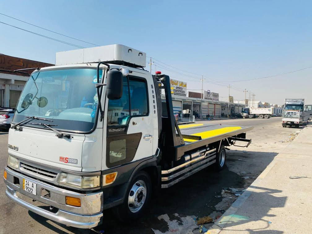 السلام عليكم
ملاحضه : انا مكلف بلنشر 
كرين سطحى 3 جكات سيارة جاهزه 
للاستفسار اتصل على رقم الهاتف 
ه‍ ***********
