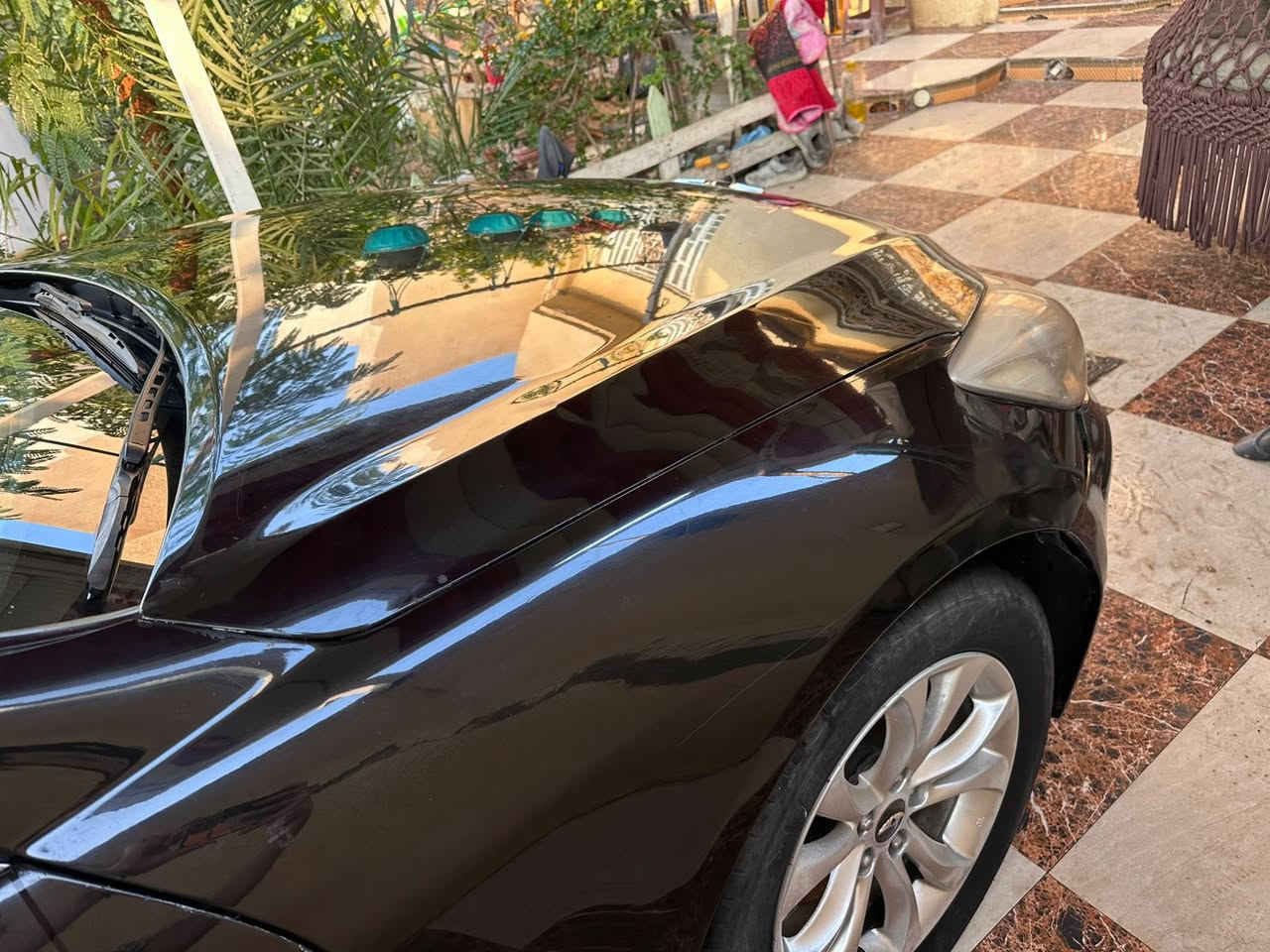 السلام عليكم جنسزز موديل 2013 فول مواصفات عده فتحه قطعتين تبريد حته بالتنته تدفىه كشنات شغاله تحكمات شاشه واي فاي كاميره خلفيه وهواي مواصفات بيها كصه جنطه غرفه جديده تخم تاير حداديه جديده اماميه خلفيه تبريد ثلج مكينه 6 سلندر وكير
سيارة متومة رقم شمالي طبق الاصل مكفولة من سرقة وعشاير 

***********
***********
