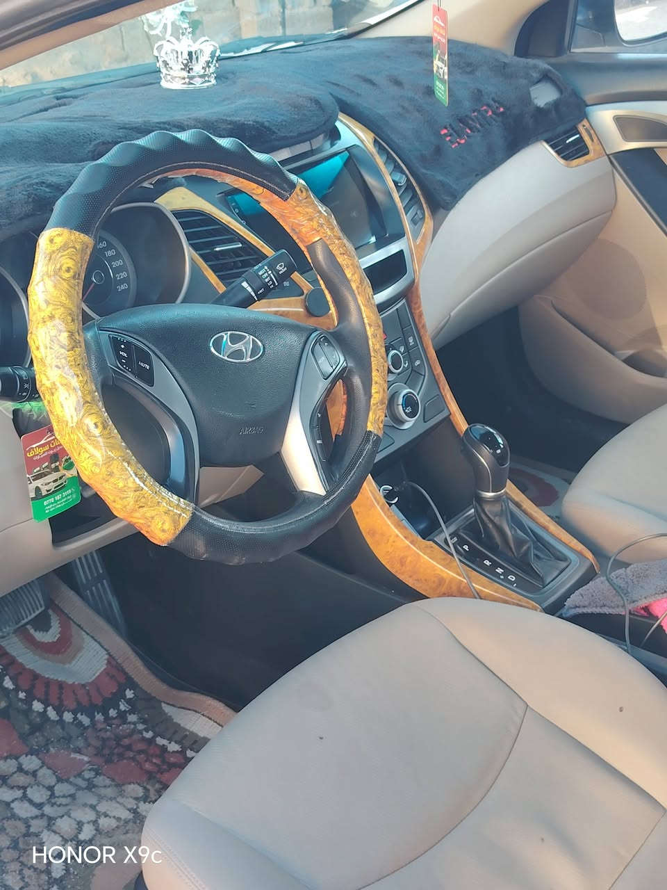 السلام عليكم االنترا للبيع موديل 16 سياره جديده وعلى وضع الشركه ماشي 115 مقفوله كفاله عامه من عدا شبر بارد.سياره مكانك في كربلاء ورقمها الشمالي اربيل.السنويه ساقطه.سعر 127.  ***********
