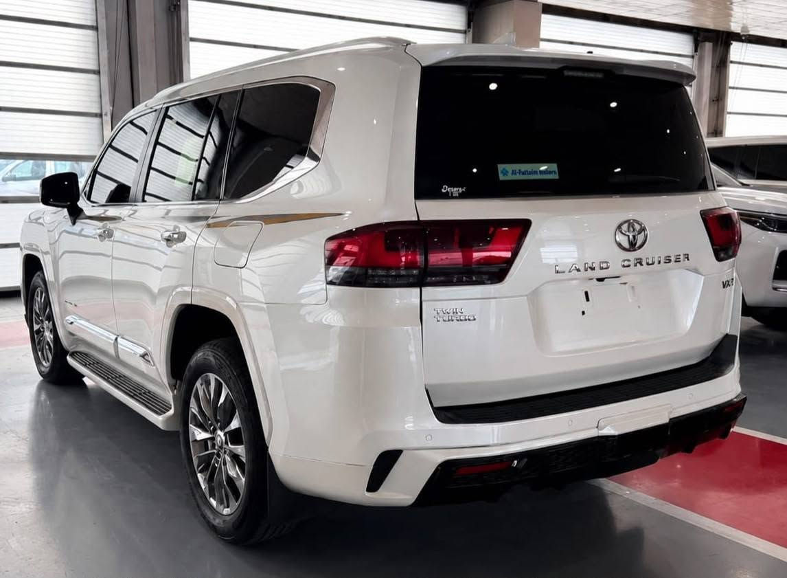 *بإمكان التخريج بكتاب الشهداء
*تون تيربو VXR خليجي كفاله*

*تويوتا لانـدكـروز موديـ2024ـل*
*السعر594كفاله واصل لميناء*
سيارة حاليا في دبي واصل المنفذ سفوان بدون كمرك 
(مكتب الماجد الأستيراد السيارات الوارد الأمريكي والكندي)
(العنوان ، البصرة ، سفوان، قرب تقاطع العسكري)
ولدينا وكلاء جميع محافظات العراق
اتصال او واتساب :
( حسام الماجد)
***********
‏***********
رابط الكروب واتساب نشر يومي السيارات في دبي
https://chat.whatsapp.com/DNfmzX564GDHUVJokH19Vy
