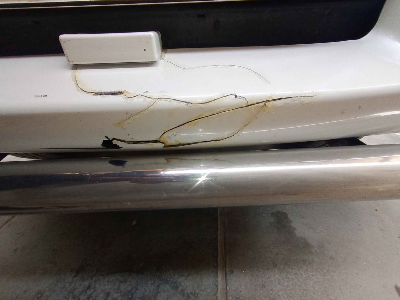 تويوتا برادو 2008 خليجي كويتي طلب خاص جوبلس كفالة عامة عدا التلحيضات اللي بالمنشور فقط بدون دواخل
▪️تخم تاير
▪️تدفئة تبريد ٣ قطع
▪️6 سلندر VX أعلى فئة
▪️7 راكب 4 Wheel دفع رباعي
▪️فتحة سقف
▪️مقاعد كهربائية
▪️مثبت سرعة
العنوان بصرة رقم اربيل السعر 210 قابل للتفاوض للتواصل *********** Singapore
