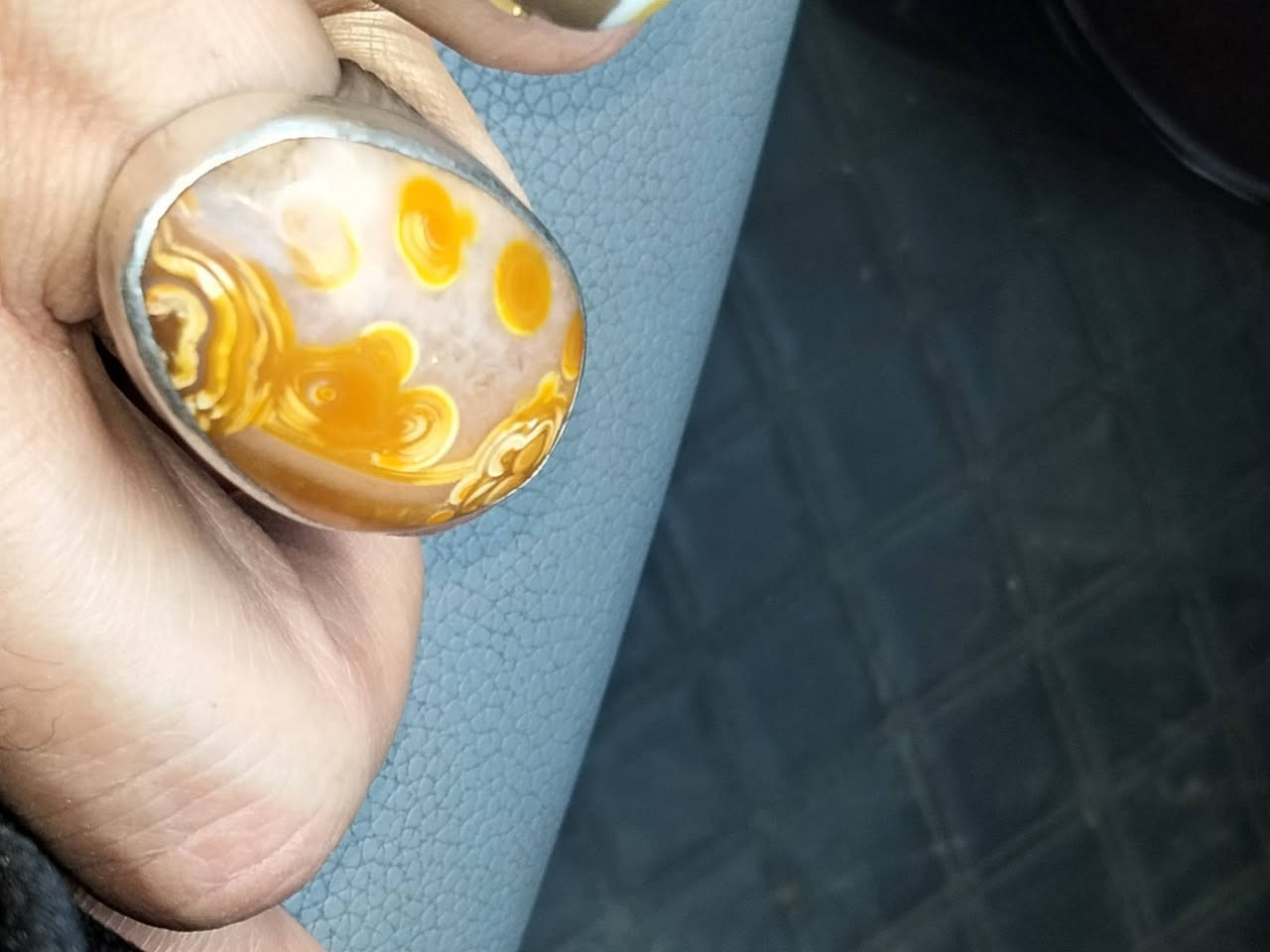 خاتم سليمااني خشن قديم 250 قفل ‏‪***********‬‏
