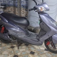 اخوان..دراجة سكنس للبيع ١٤٠ بأختصار دراجة قبل كم شهر نزلتهه رمبه وبأسم...