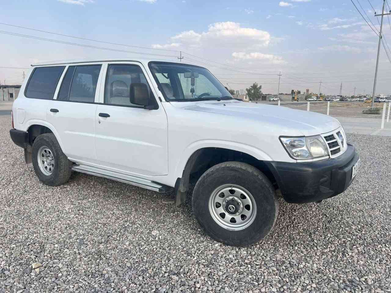 پەتڕۆڵ مۆدیل2002 ناوسپی نمونەی سەیارە سنوی تا2007تازەیە ناوینیە لە حاسبە بەشرت ..لەسر شریکەماوە  گیڕ مەکینە ئەکسل دەبڵ ئەکسل تەبرید سارد گەرم هەموی بەشەرت ..بان سەقفی لای دوای ئەمبەرو ئەوبەر دووبست ساردی هەیە ماباقی مگر کارت کاریەشتی کی هەبێ  .... شون چمچەماڵ . 82گڵاو مجالێ برایانە پیشی نەتەقیوە  *********** ***********
