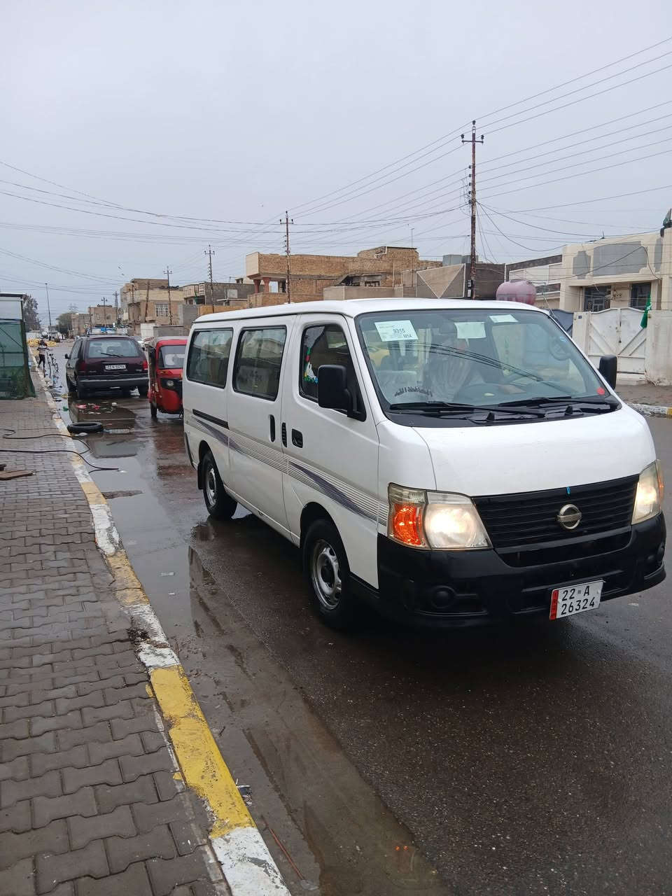 سلام عليكم نسان ورفان كاز موديل 2012 مكينه وكير وكسن مكفولات والكشر مكفول السياره شماله السياره للوضع البلادي دوشمه وكعيه بلاديه باتري جديد مغلف الجملغات المنيوم السياره جهزه كبل لشرع سياره جهزه كهربائيات فول تبريد شغال تخم تير  سياره مانقصهه شي بلعفيه عل يخذهه السعر ميه وربعين والموشراي رحمه الولديكم لايدخل وتصل حياكم الله ***********
