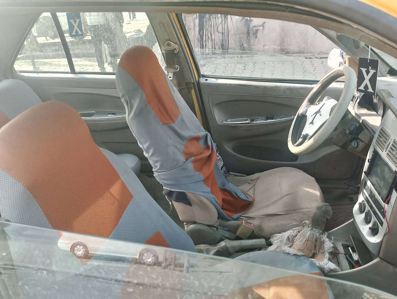 سلام عليكم اخوان بيع سريع ١٠ اوراق شرط الوكاله بس سنويه ضاعت ققط الباقي ابشرط ***********
