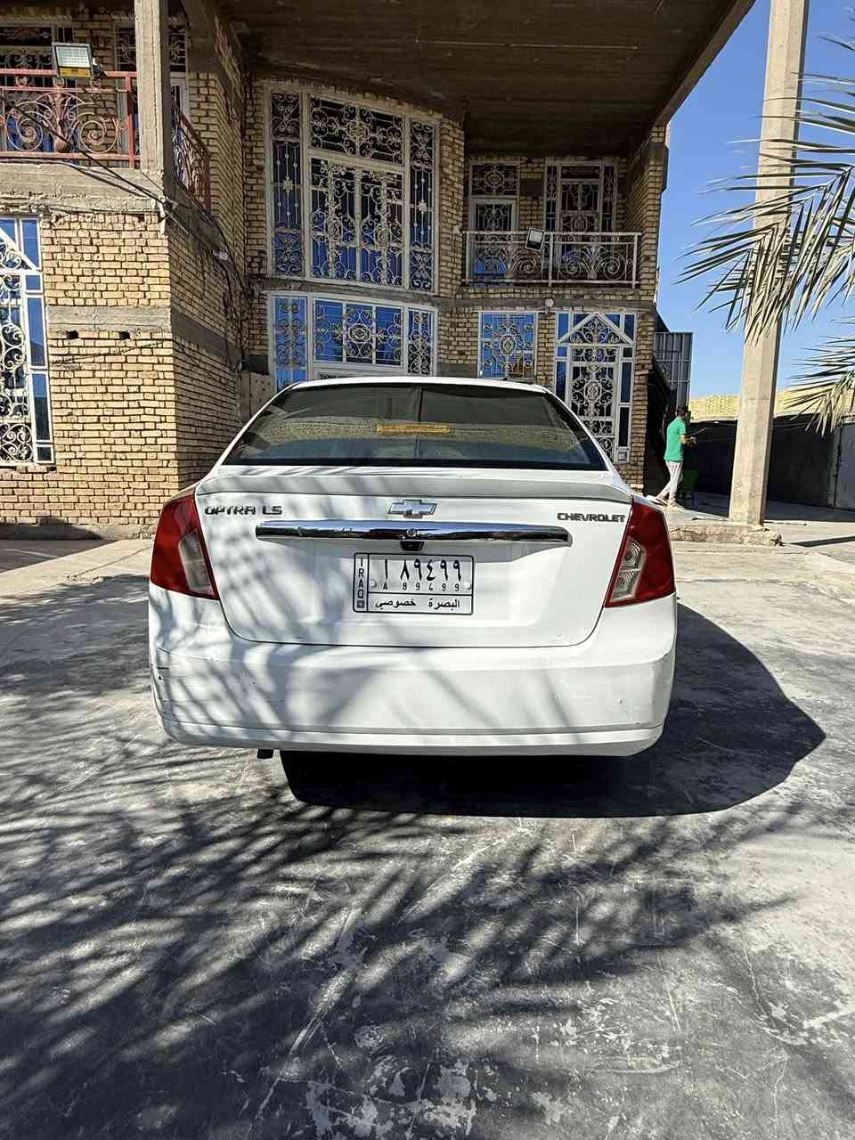 اوبترا 2010مكفولة من الضربه والصبغ بيها خياس قليل وشخوط مكينة مفتوحة شغل درجة اولى كهربائيات حداد تبريد تدفئة تخم تاير كله جديد
السعر75وبيها مجال
***********
