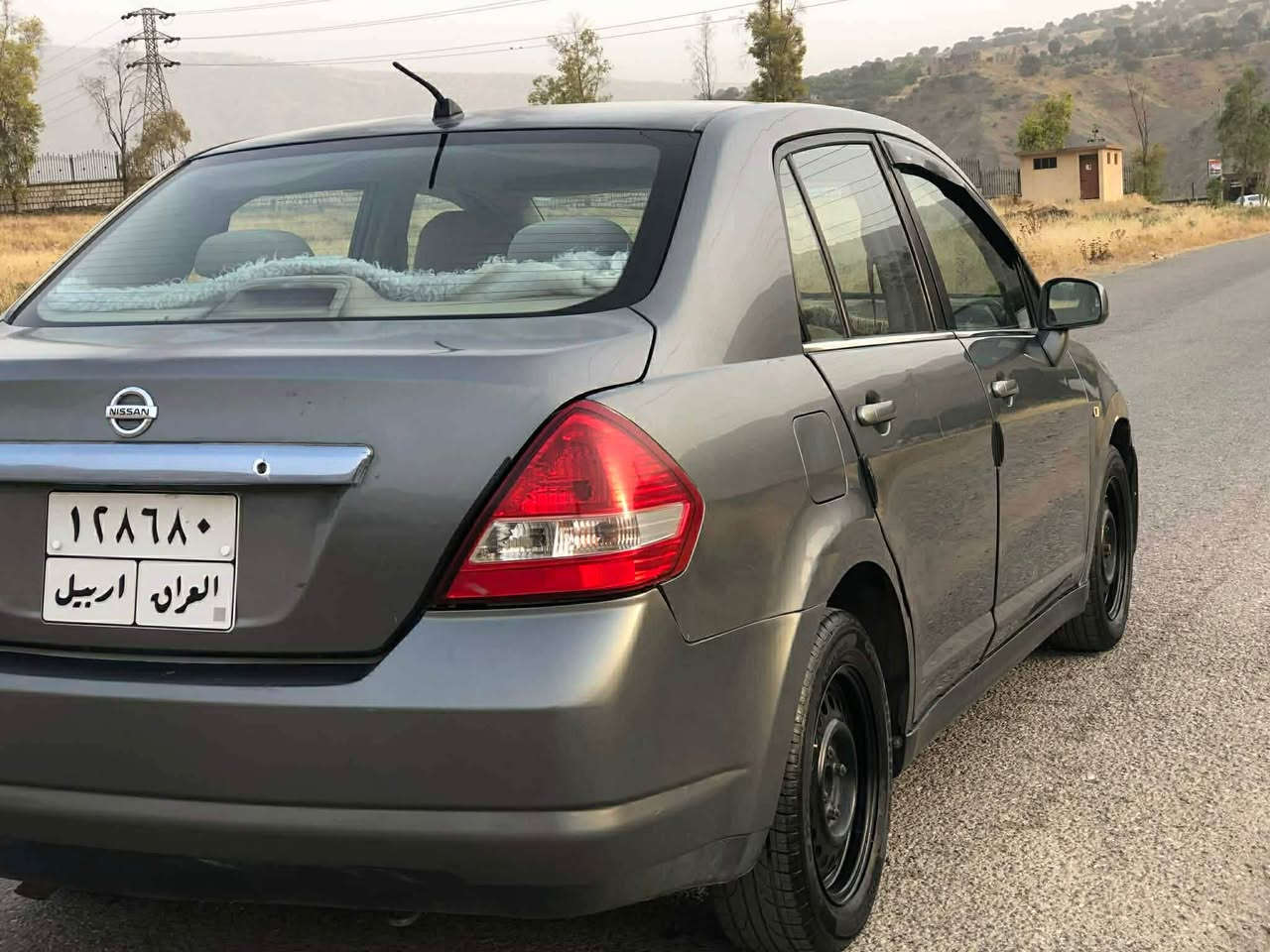 سڵاو،نیسان تیدا بۆ فرۆشتن مۆدێل٢٠٠٧ دوو جەمەلەخی بۆیاخە بێ ناو گرتن بە شەرتی گێڕ و مەکینە ئەی فرۆشم پێش و پشتی کەپسە بەشەرت سەیارەکە هی خۆمە و هی مەعرەز نییە یەک مەسرەفی تیا نییە بە شەرت ئەی فرۆشم کەمێک کاڵ بونەوەی سەقفی هەیە وسەنەوی بەسەر جوە ***********-*********** كويسينجاك, أربيل
