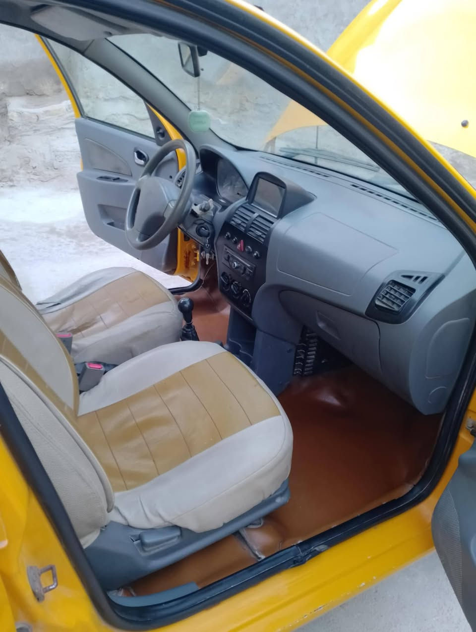 السلام عليكم طيبه 2018 كفاله عامه جاهزه من كلشي مصفره هيا بسمي سياره رقم بابل مكان لكفل للسفسار الاتصال *********** السعر 55 وبيهه مجال والسوك كلشي بي
