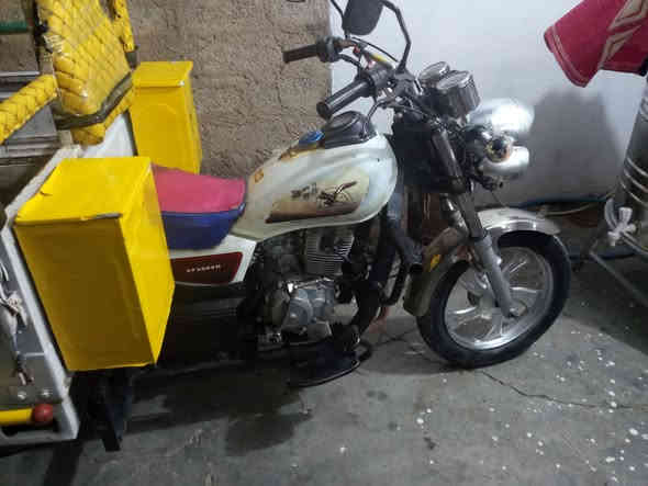 لبيع موديل 18لاصرف ولا بخار ستوته كله على بلادي نكره سلف السعر مليون 100رقم هاتف ***********
