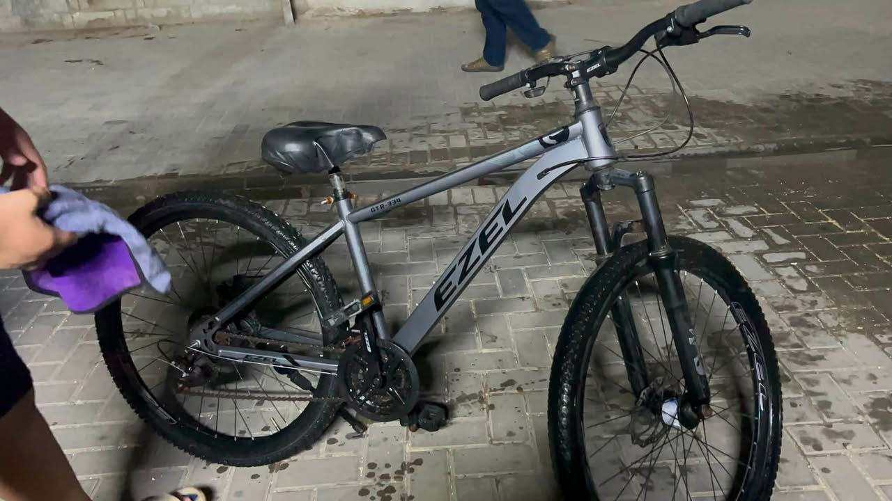 السلام عليكم بايسكل ايزيل من ماركه BMX المشكله بريك امامي وكير امامي غير شغال نضيف جدا السعر بالخاص


**إذا كنت صاحب هذا الإعلان وتريد حذفه لأي سبب، رجاءا أرسل رسالة إلى الدعم الفني**