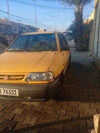 سيارة سايبه موديل ١٢لرقم انكليزي سنويه بسمي مصفرة هيه وخومات سيارة خير...