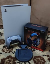 بلي ٥ فول نظافة لامفتوح ولا مصلح مع سماعة احترافية وجوستك أصلي وألعاب ...