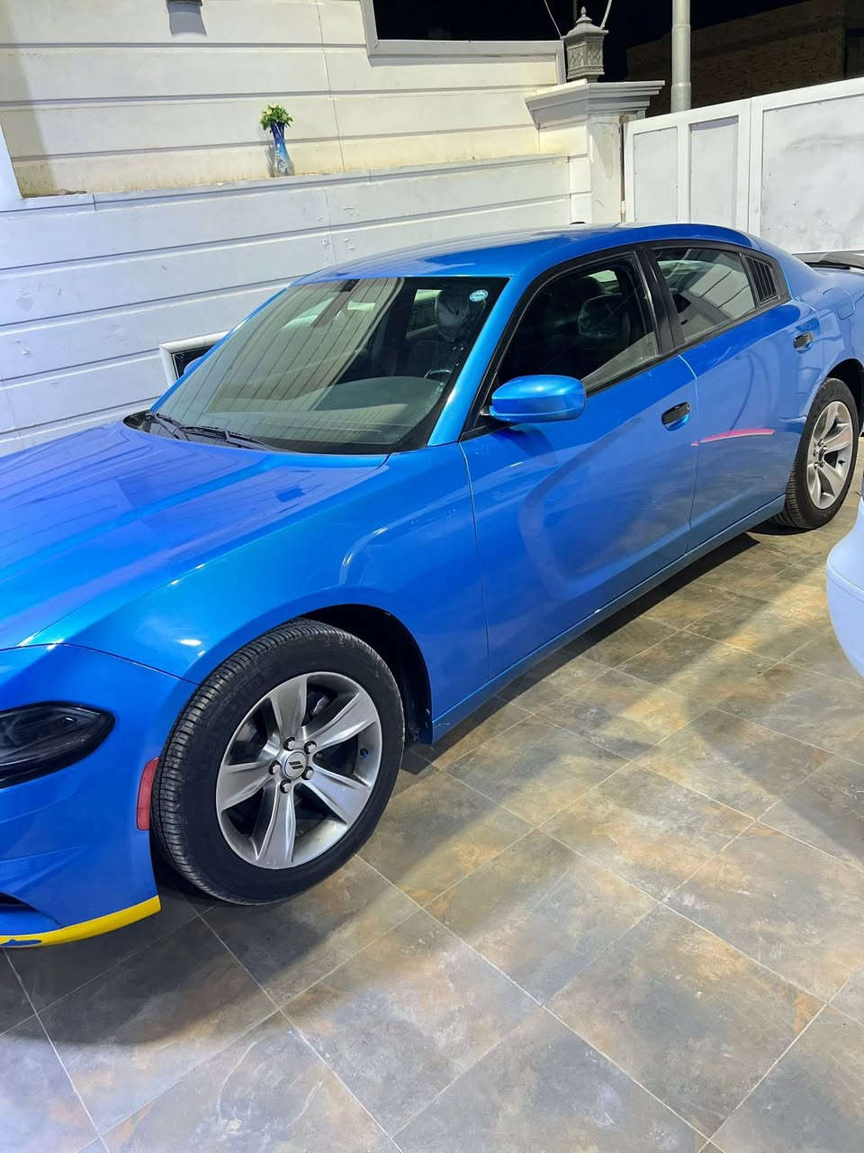 سلام عليكم شباب جارجر موديل 2019 وارد كندي كفاله عامه داخله كلين  رقم اربيل  سنويه ل٢٠٣٠ موصفات sxt معروفه  كامره دواره كشن حضن بلاجكتور سماعات الباين سياره جاهزه السعر 240 وبيه مجال بسيط شراي يتصل ***********
