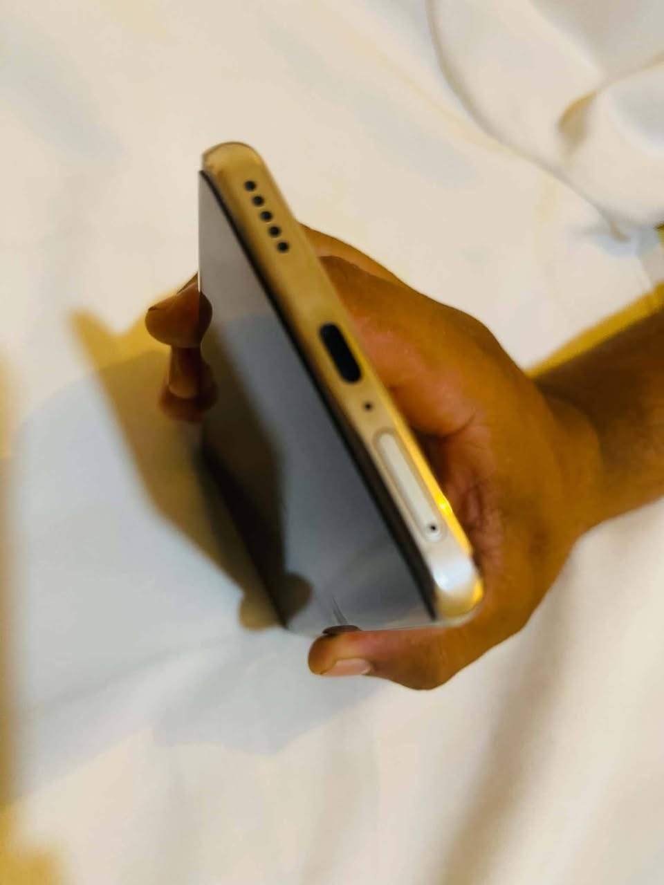 هونر x9بي للبيع جهاز جديد ومكفول ستعمال قليل ملحقاته كارتونه وشاحنته الصليه سعر 350 وبي مجال قليل مكان النجف حولي شارع 30هاذه رقمي ***********

