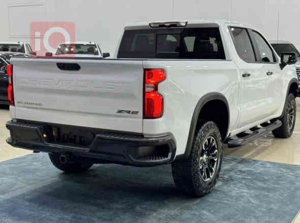 سلفرادو 2022 /  ZR2
أعلى مواصفات
سياره بلادي عاليه
محرك 6.2
ماشيه 70 ميل
باب طويل بدي قصير
كشنات تبريد
سياره على وضع شركه 
رقم أربيل
عنوان بصره قضاء المدينه بني منصور
***********
