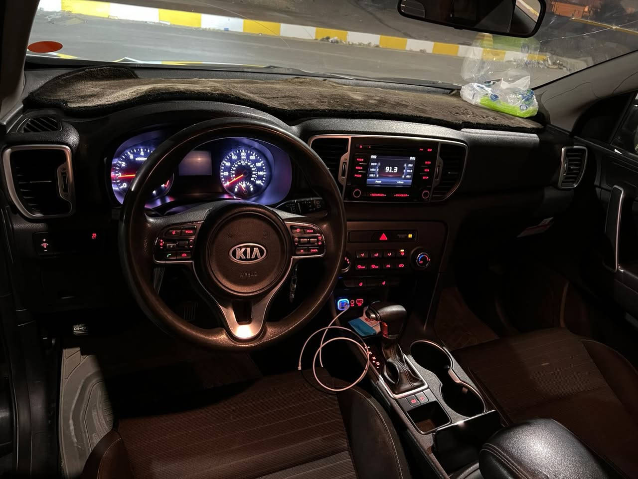 سلام عليكم سبورتج وراد امريكي مديل 2017 رقم اربيل بسمنه حادثه جاملغ وبنيد بدون دواخل ولباقي كفاله عامه محرك 2400 GDi جاهزه سياره مكينه وكير وحداده وتبريد وتخم تاير سعر 142 وبيه العنوان ناصريه مركز شراي يتصل وبخدمته ***********
