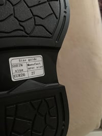 حذاء بنات • شي إن • مقاس ٢٦-٢٧