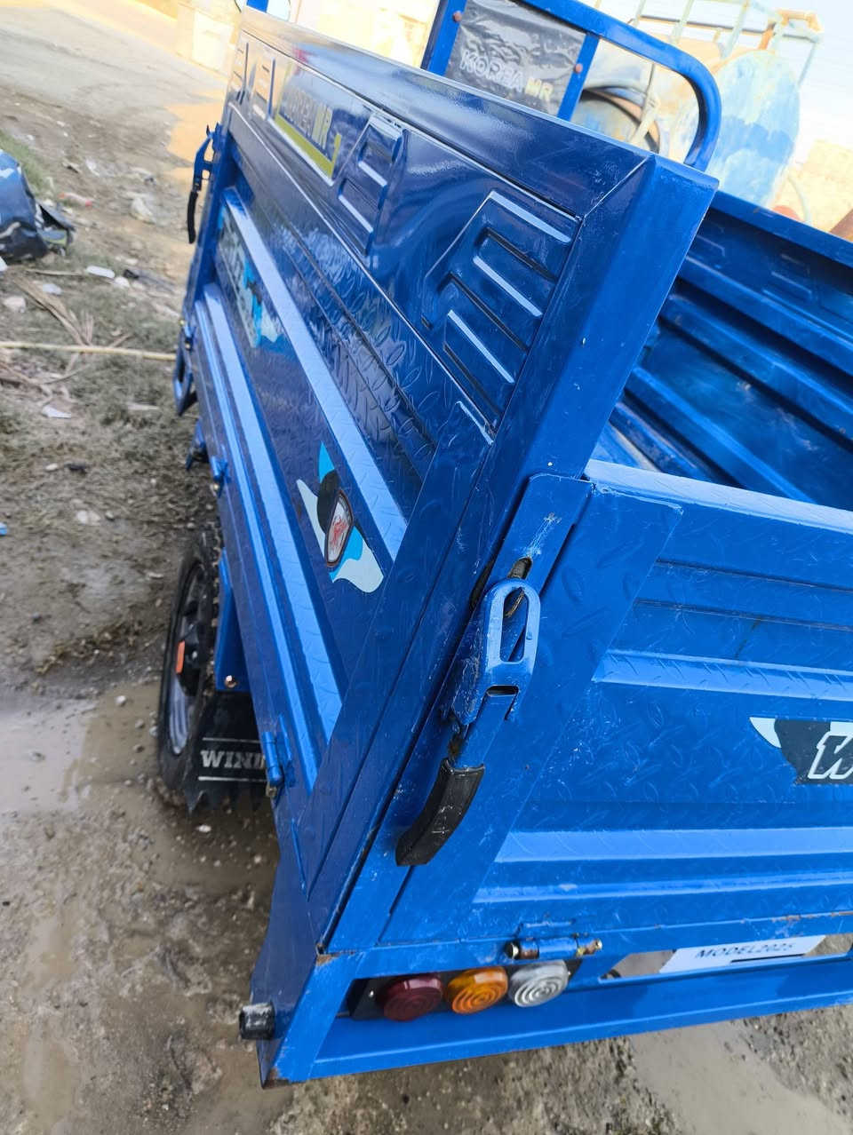 ستوتة وينلي شحن للبيع 6 بطاريات
موديل 2025 
استخدام شهر
السعر 1400 وبيها مجال
العنوان بعقوبة التحرير
للاستفسار ‏‪0770 379 8780‬‏
