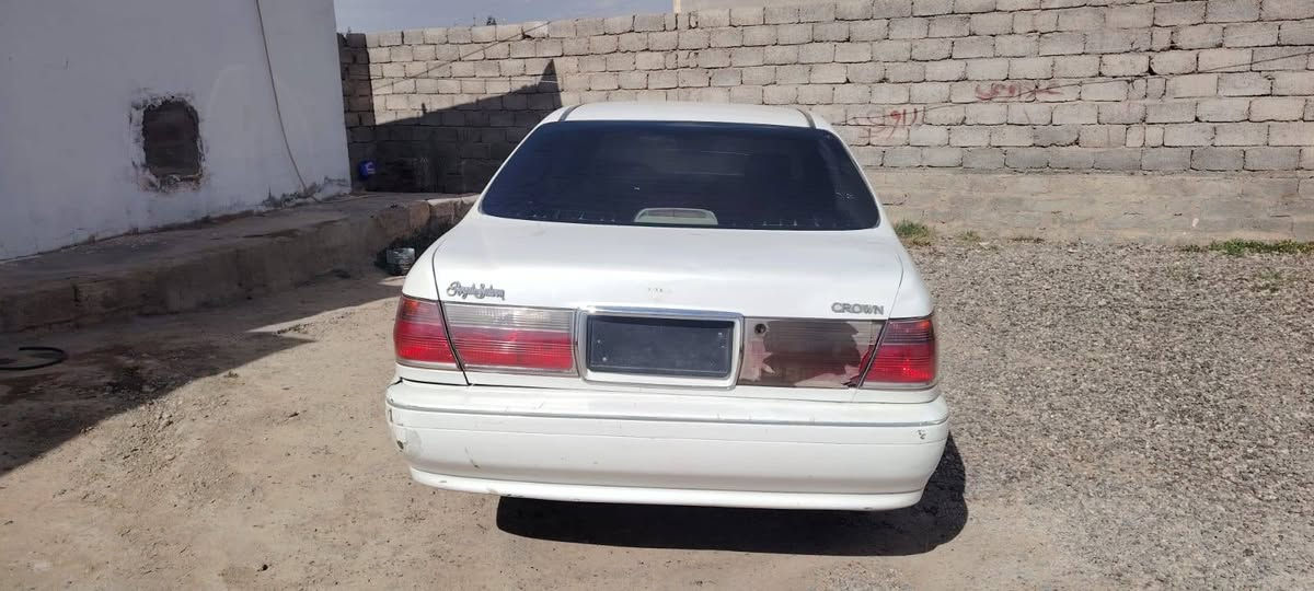 السلام عليكم
سياره ملكه للبيع دوات
تبريد ثلج 🥶
صدر جديد 
محرك وكير شرط 
السعر 25وبه مجال
المكان الزويه 
الاتصال ***********
