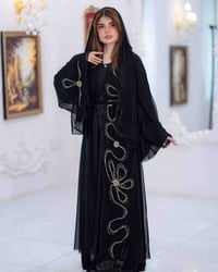 عباية أماراتية • تطريز يدوي • شيفون أصلي