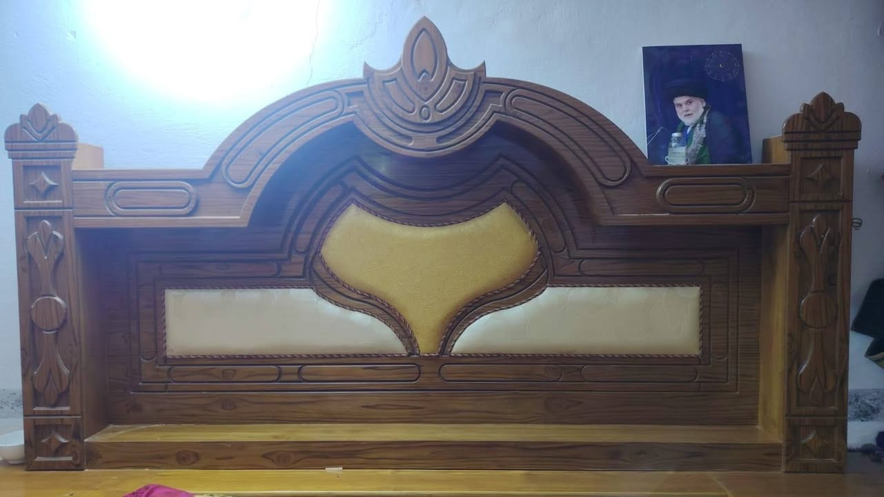 مستعمله جدا نظيفه داخل خارج صاج تسكام 
السعر 900الف قفل للمراسله واتس ***********
