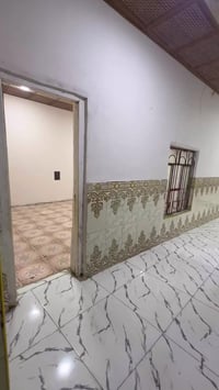 أبو الخصيب • ٣٢٠م • غرفتين