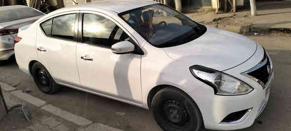 نيسان سني هندي رقم بغداد مكفوله من كلشي بعده وضع الشركه موديل 23 ماشيه 61 بيه منضومه غاز ***********مكان الغزاليه
