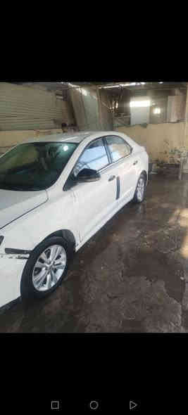 سياره إنجي محرك و كير كورله محور كابون بانزين مصبوغة حزام موديل ٢٠١٩رقم سليمانيه كابون موجود ب50 وبيها مجال بسيط///اني مكلف بالنشر هذا رقم صاحبه
***********
