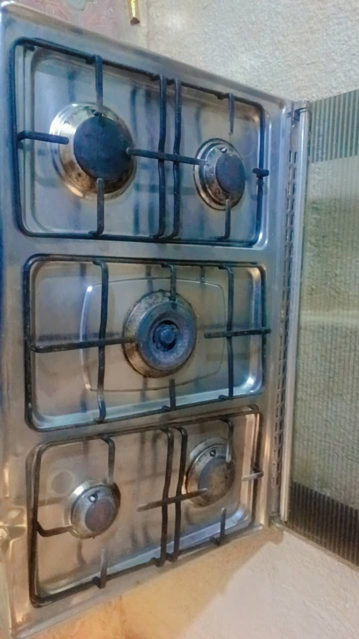 طباخ 5 عيون شغاله حته فرن السعر 100الف


**إذا كنت صاحب هذا الإعلان وتريد حذفه لأي سبب، رجاءا أرسل رسالة إلى الدعم الفني**