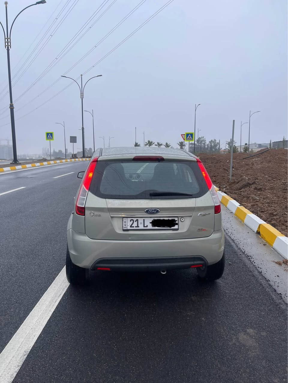 فۆرد فیگۆ 2014
شەریکەی نیڤا سفری کوردستان
سەیارەکە تەنیا 160 هەزار رۆیشتوە گێر و مەکینە بەشەرت 
دینارێک مەسرەفی نیە چوار تایەو ویلی تازەی بۆ بەستراوە
تەنیا یەک دەرگای پەمپە 
نرخی ٨٢ معامەلە بۆ پەیوەندی *********** Singapore
