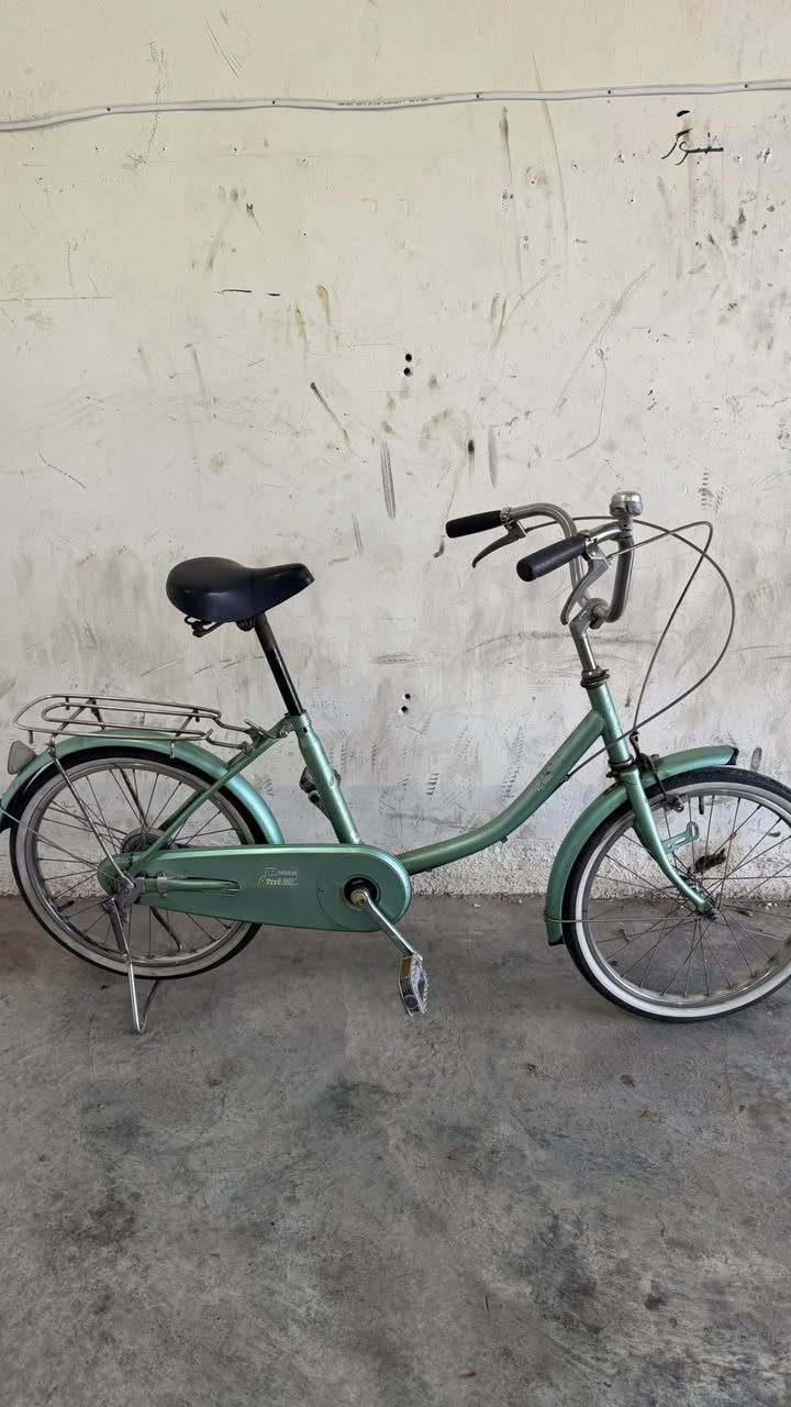 كله بشرط *********** العنوان سايدين جامع شهداء قرب مدرسة دمشق
