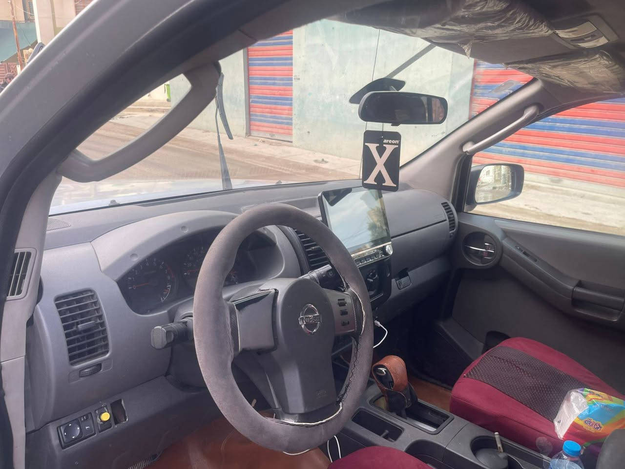 نيسان اكستيرا 2008 رقم بغداد دولي بأسمي
محرك فيفتي تو ويل عدسات زنون عالي ناصي وشاشة  تدفئة تبريد  جاهزة تخم تايرات باتري جديد صدر بحاله جيده للاستفسار الاتصال *********** السعر 95 وبيها مجال مكان السيارة سامراء
