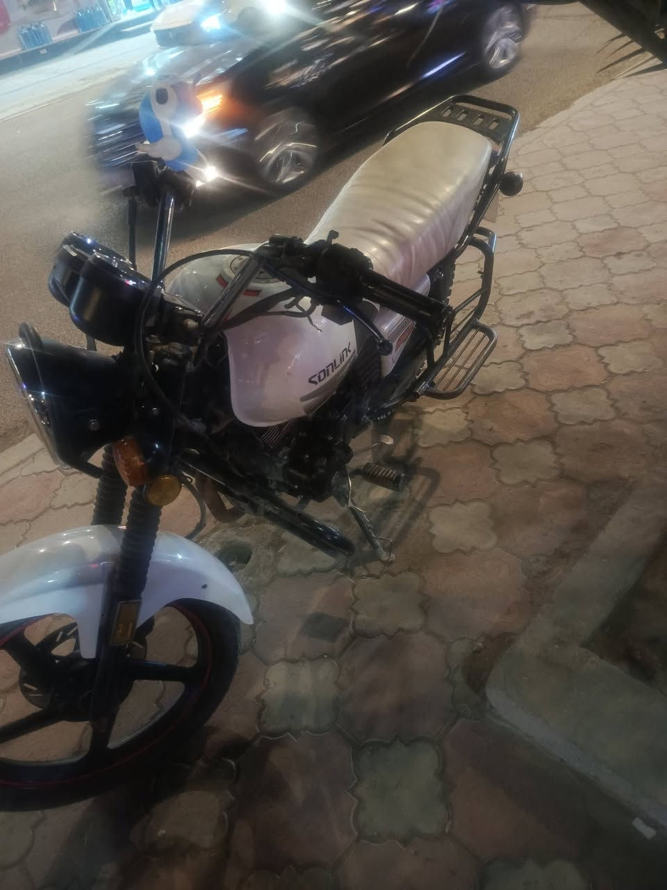 سلام عليكم
دايوان موديل ٢٢اوراق سحب ما بيه اي نقص  وبي مجال مكاني تقاطع لقدس شراي اتصل عل رقم ***********
