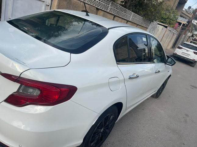 للبيع  او مراوس حسب القناعه 

دوج نیون خلیجی 2017 S 
السعر……. 125وبيها مجال 
#للاستفسار *********** واتساب فقط 
العنوان بغداد 
 سياره بسمي شرط تحويل ثاني يوم  
 محرک و کیر مامفتوح شرط کل شي 
( مكينة 16 ) قوية و اقتصادية 
المواصفات 
+شاشه بلاديه 
+ 10 ارباکات 
+ تحكم استيرن
+  تحدید سرعة 
+ فولیوم لایت 
+  صنوق كونترول 
+ بلوتوث
+ كير اوتوماتك + عادي
+ حساس خلفي
+ جامات اوتو  بعد هواية.
بعد بيها مواصفات هوايه 
سيارة جاهزه مابيها نقص حتى لو الف دينا بغداد, العراق
