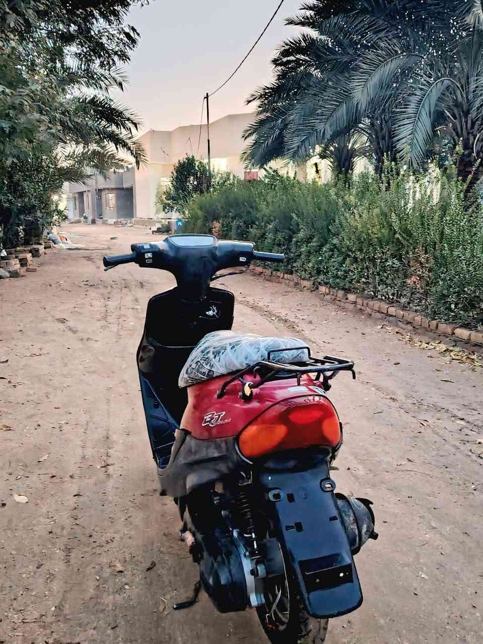 سلام عليكم دراجة نضيفه بيجي نكره سلف محرك ناعم شرط ما مفتوحه مكان سماوه سعر 650 وبيه مجال رقم ***********
