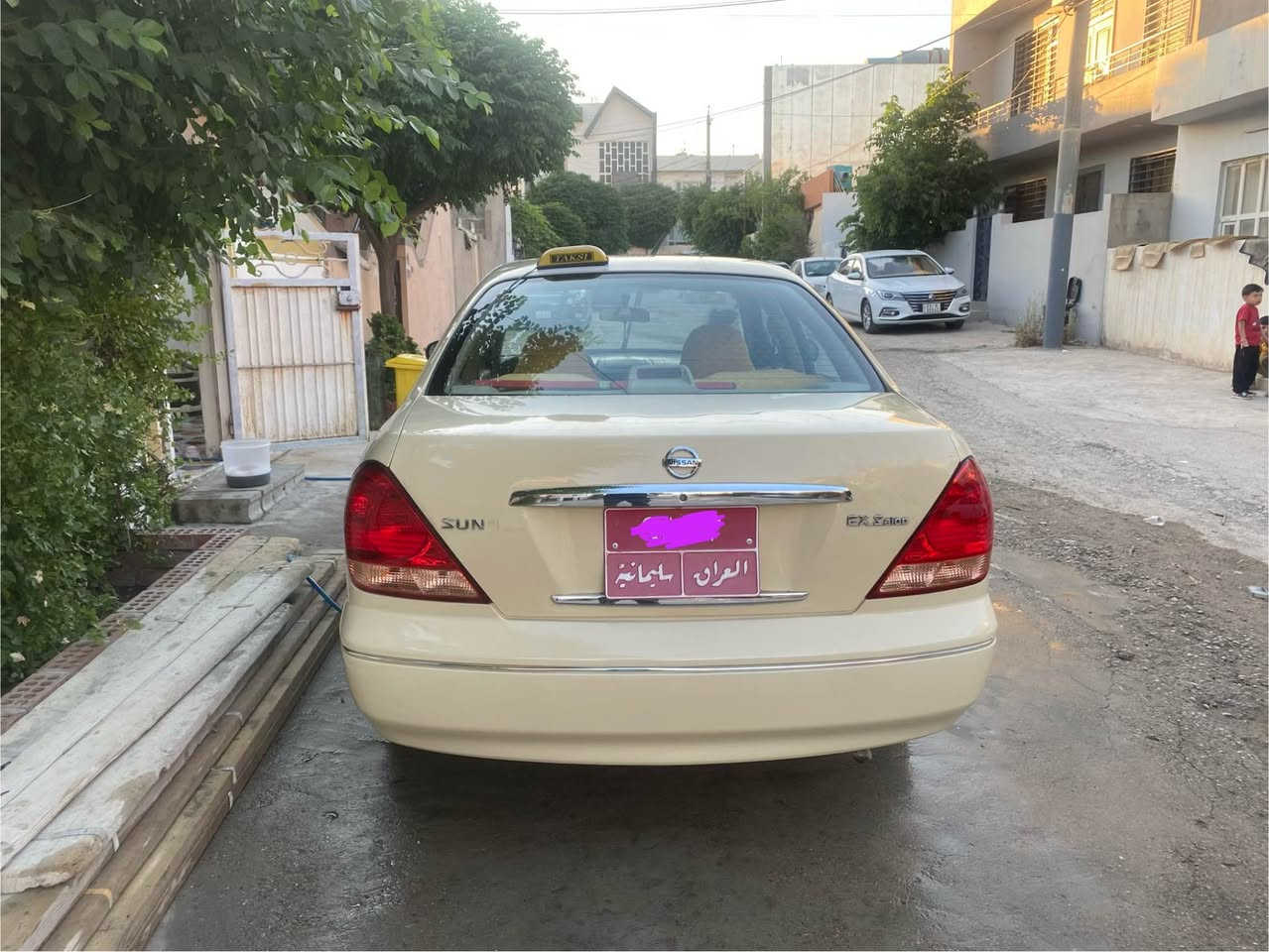 سەنی ٢٠٠٩  دوو پارچە بۆیاخ بەبی ناو گرتن  دەرگای سەکن لەگەل چەمەلەخ سەیەرەکە زۆر جوانو پاکە  سەنەوی يەک مانگی ماوە بەسەر بچێ   تکایە ئەگەر مشتەری نیت تەلەفون مەکە  لەگەل ڕێز *********** السليمانية, العراق
