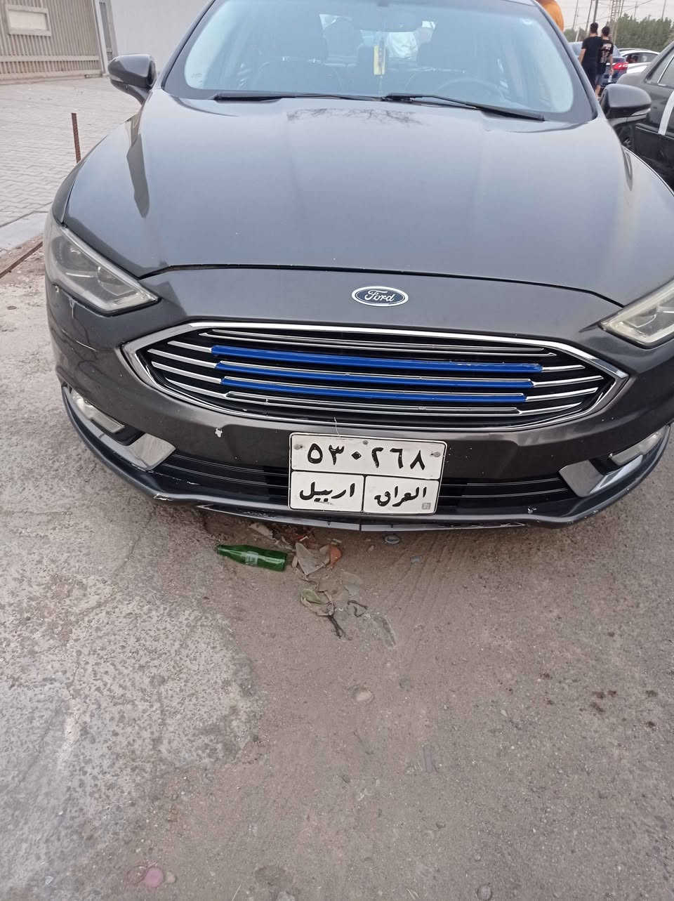 السلام عليكم فورد فيوجن موديل 2017 وارد امريكي حادثه جاملغ وشويه من البنيد او جاملغ خلفي صبغ بلعراق السياره فول الفول رقم اربيل تحويل ثاني يوم  محرك 1500تيربو سنويه ساقطه  شهر الخامس يصر سنه  سياره جاهزه   مكان السياره بغداد السيديه *********** بغداد, العراق
