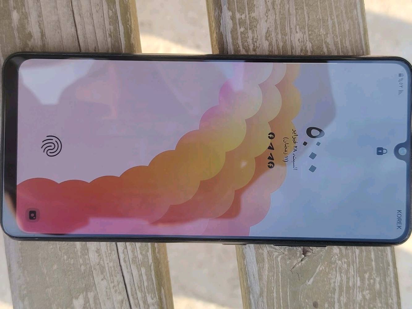 هاتف سامسونج بحالة جيدة، كفوء وسريع، مناسب للاستخدام اليومي. كاميرات عالية الأداء لتصوير صور وفيديوهات بجودة ممتازة. تصميم أنيق وخفيف الوزن يجعل الجهاز مريح في اليد. 

للمهتمين، الرجاء التواصل للترتيب على سعر مناسب.