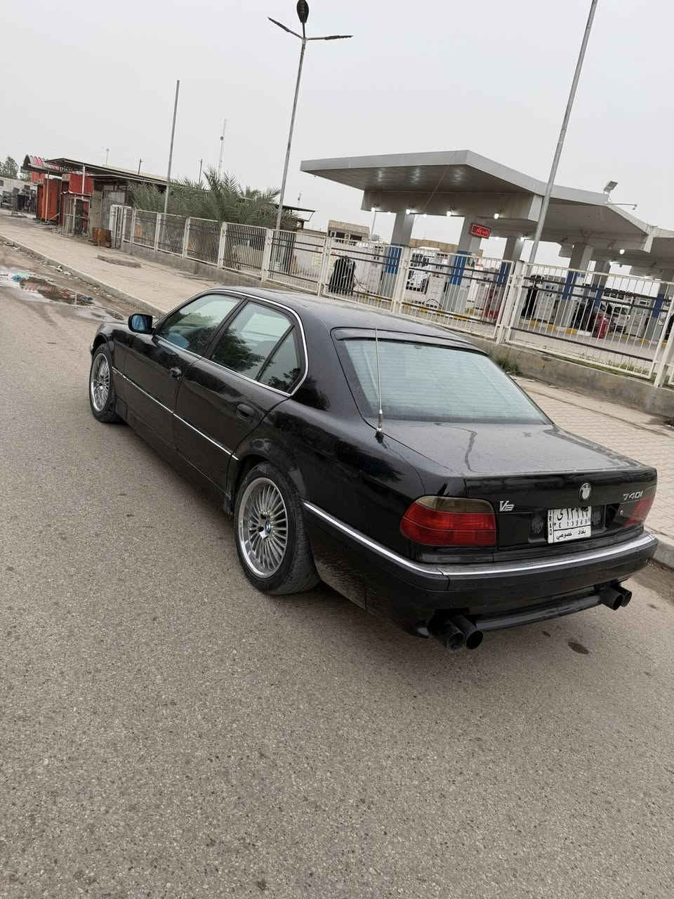 بي ام كاسحه 740اسود ملكي سياره احلى من تصوير سياره كلش كلش حلوه وما بيه اي نقص تبريد كير محرك كفاله سعره 70 بسمي موديل 94 محدث 2000لاستفسار***********
