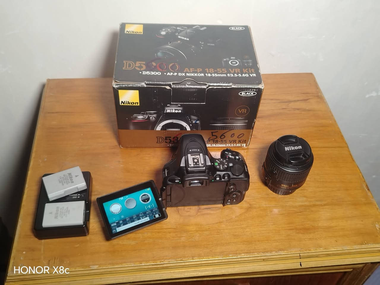 سلام عليكم نيكون D5600للبيع
التفاصيل والملحقات
بطاريات عدد 3اصليات
شاحنتها الاصليه
زومها الأصلي مالتها
زوم رياضي 70_300اصلي
كرب مال كامره
فلاش خارجي اصلي
رام 32كيكة اصلي مالتها
ستاند يدوي عدد2
ستاند ثابت اصلي
جنطة كتف
كيبل ناقل صور من الكامره
كيبل ناقل صورة على الشاشا🖥️
كلهن موجادات بكراتينهن واضحات بل صور
سعر 900الف وبيهن مجال لعيون الطيبين اتصل وبيك خير ودلل *********** واتساب متواجد ٢٤ساعه
