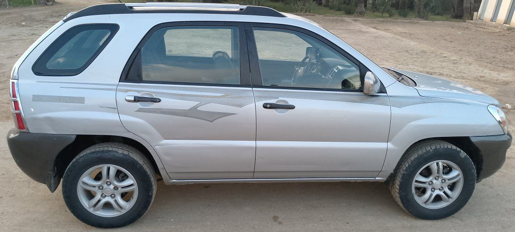 سبورتج مديل 7وارد امريكي رقم بغداد نكليزي سنويه لل27 مكفوله ضربه وصبغ مكان ناصريه محرك 6 سنندر تبريد كامره شاشه محرك وكير جاهزه ***********
