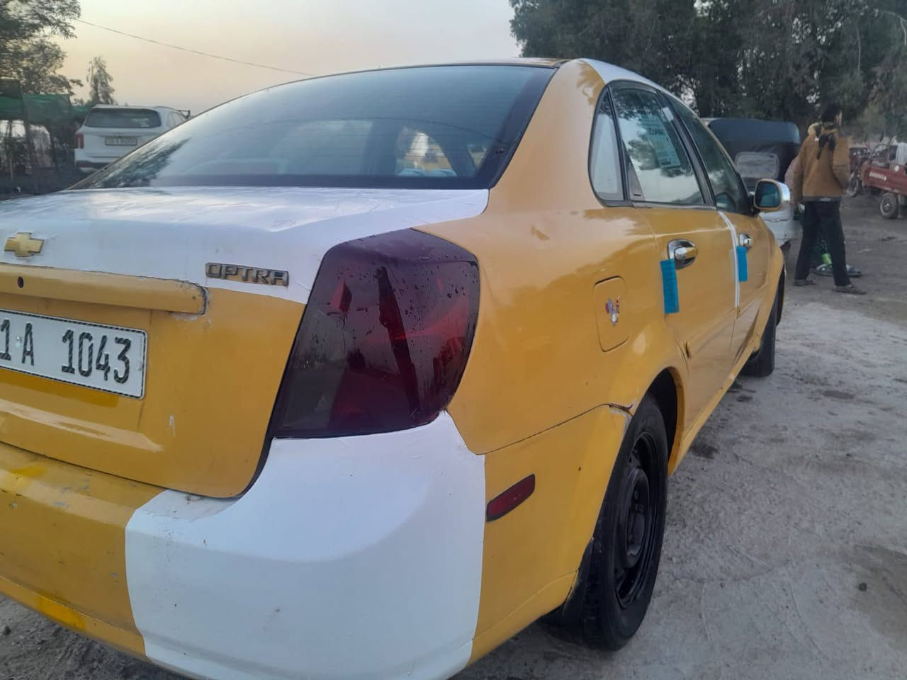 ‏السلام عليكم .. من رخصة الأدمن
‏( فورنزه موديل 2007 ، رقم بغداد انكليزي ، سنوية ورقم وهزة كلة جديد ، محرك وگير وصدر وحدادية تمام بدون نقص ، سيارة حلوة وجاهزة )
السعر 47 وبيها مجال بسيط
‏***********
