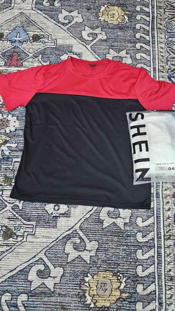 ملابس بجايم قمصان وتشيرتات،كلشي متوفر جديد القطعه على خمسه
الفحص امام المندوب اذا مو نفسه المطلوب مرجوع 
توصيل كل محافظات العراق خمسه 
وكل مناطق خمسه 
اخذ سكرين للقطعه ويجيك الرد


**إذا كنت صاحب هذا الإعلان وتريد حذفه لأي سبب، رجاءا أرسل رسالة إلى الدعم الفني**