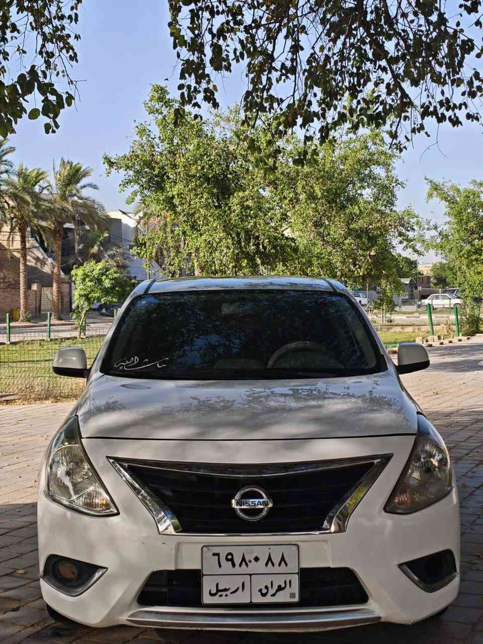 سلام عليكم بيع فقط نيسان سني هندي 2022 رقم اربيل وكالة أو تحويل مضمونات سيارة بسم شركة سنوية لغاية 2028 
السيارة هندية ام البليته الزركة 
مكفولة من صبغ وتبديل 
فقط بارد قليل بل جاملغ 
مكينه وكير وضع الشركة ما مفتوحات حدادية جديدة تخم تايرات جديد تبريد ثلج 
سيارة جاهزة 
مواصفات تحكم ستيرن/ سبايدر/ يدات وشباج نيكل/ حساس خلفي / حساس تاير
بقية المواصفات المعروفة 
السعر ١٠٥ وبيه مجال قليل 
مكاني نجف 
رقم الهاتف *********** النجف, العراق
