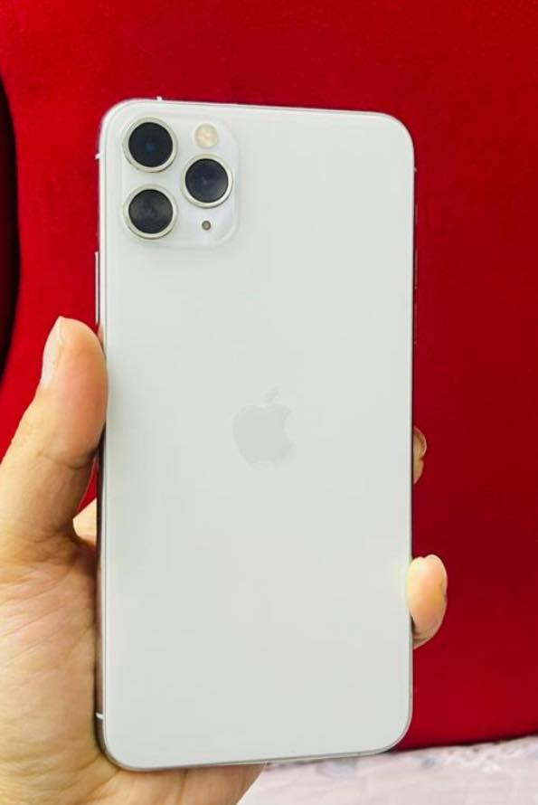 لسلام عليكم 
ايفون 11 برو ماكس ذاكرة 256 الجهاز كلة مكفول  فقط السماعة مبدلة ومقارية بلعدادات الجهاز نظيف كلش فيس ايدي شغال عل وضع الشركة وشخط مابي والضمان الحاسبة واهل التليفونات السعر قفل من الاخير بدون عملة 350 الف مكاني بغداد حي الاعلام ماعندي توصيل


**إذا كنت صاحب هذا الإعلان وتريد حذفه لأي سبب، رجاءا أرسل رسالة إلى الدعم الفني**