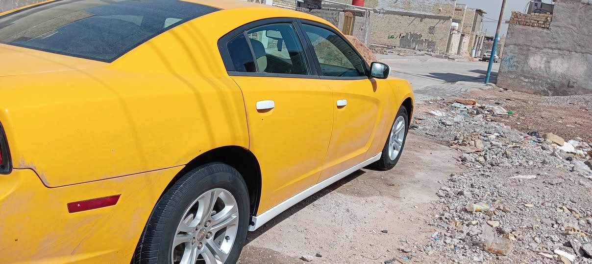 جالجر ٢٠١٤ للبيع بيهه بنيد وجاماغ امامي سيارات حلوه هسه معمره مكينه وكير واكسن حلوات حداديه حلوه نقص غاز تبريد والمشط بيه كضه خفيفه مراوس اوبامه 2010 ترهم سنويه سقطت صار ٣ شهر السعر 125 وبيهه مجال حك الجيه عنوان بغداد مدينه ***********
