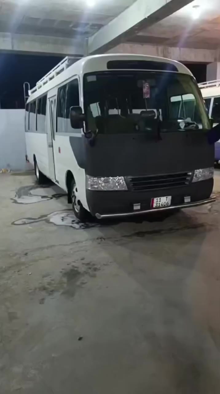 سلام عليكم سيارة راس الثور موديل 2015 مكينة وكير وكسن كفالة تخم تاير جواهة سيارة اربع ويالةمفتوحه كمريسر جديدة سباية ودرع ودرج وتلبيسة كشن ستاركس  لاستفسار تصال علة الرقم ‏‪***********‬‏
