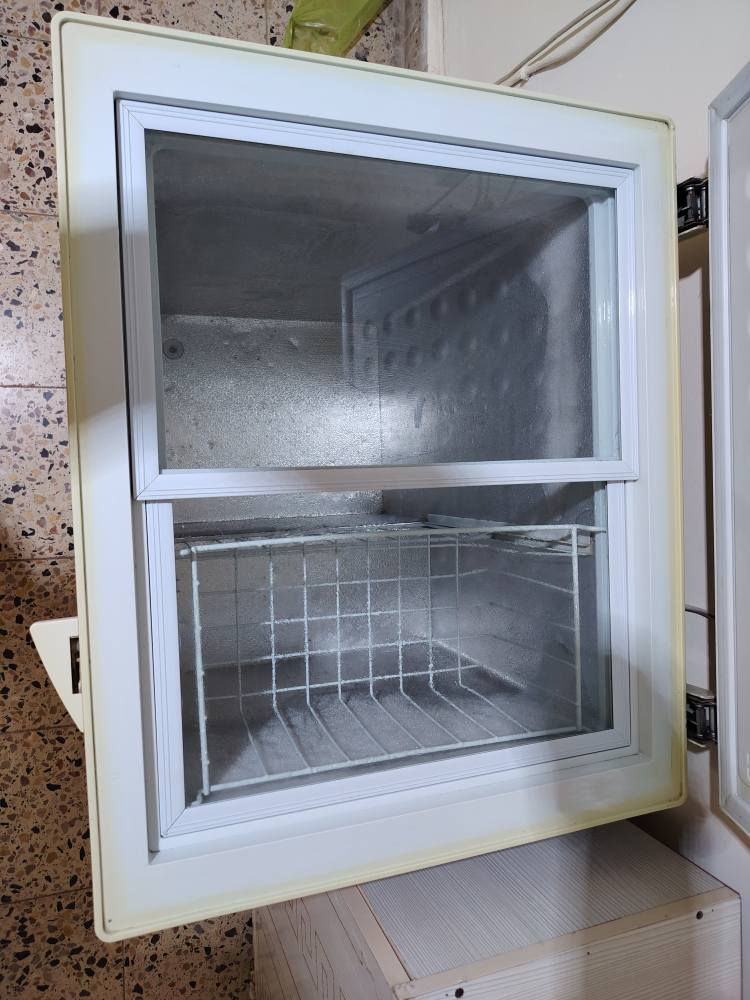 مجمدة للبيع نوع جنرال فول نظافة بعد لزكات الشركة عليها تجي تاخدها شرط الفحص وشرط ماعاطل ولا رايح مصلح برغي واحد مامفتوح بيها السعر ١٧٥ الف للاستفسار *********** كركوك, العراق
